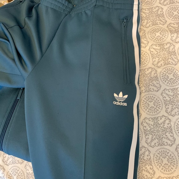 Adidas three stripes blue track pants women’s US size Medium - Picture 7 of 9